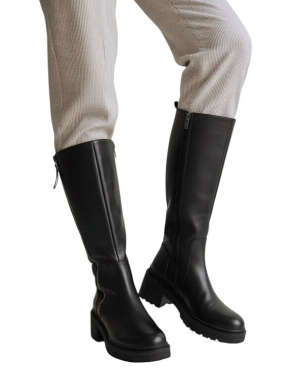 DE6266A3647097D3815754703E30BA12_ Refresh stivale t.quadrato