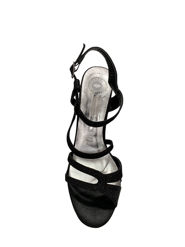 A8CC7D1F985119693066C5F8E3AA154B_ Sandali kiss kriss