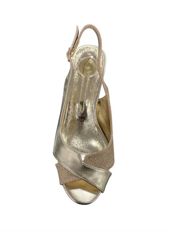 FA9E937764C937A53B24C8310038CD28_ Sandali kiss kriss