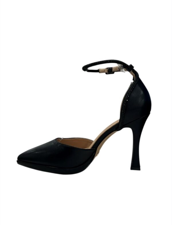 DecollÈttÈ kiss kriss