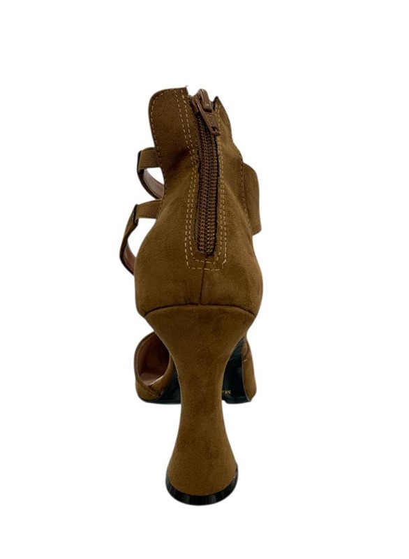 DecollÈttÈ rachel marvÌ