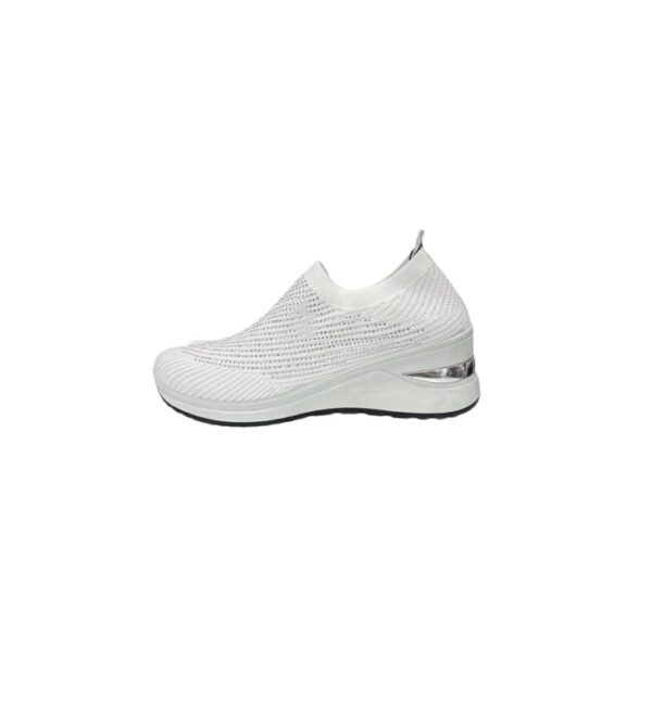 Sneakers coveri