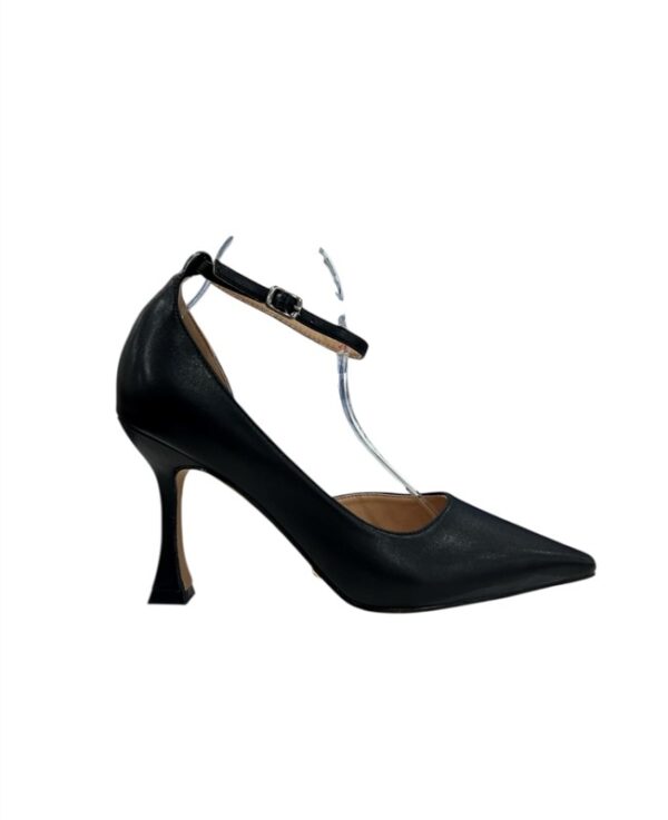 DecollÈttÈ kiss kriss