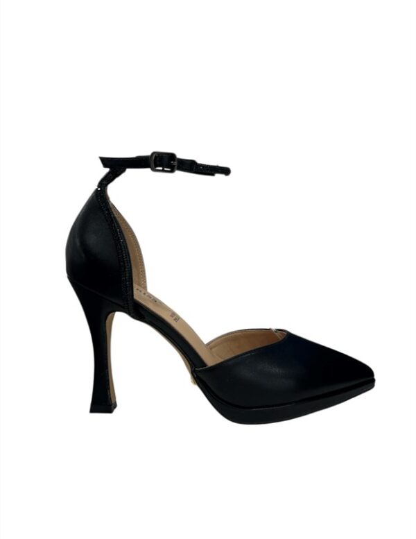 DecollÈttÈ kiss kriss