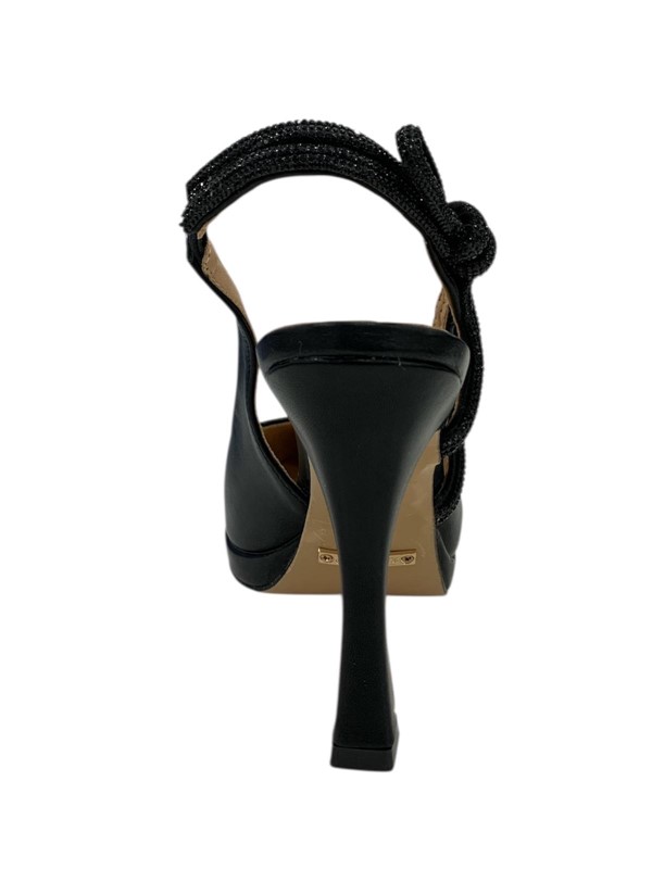 Slingback kiss kriss