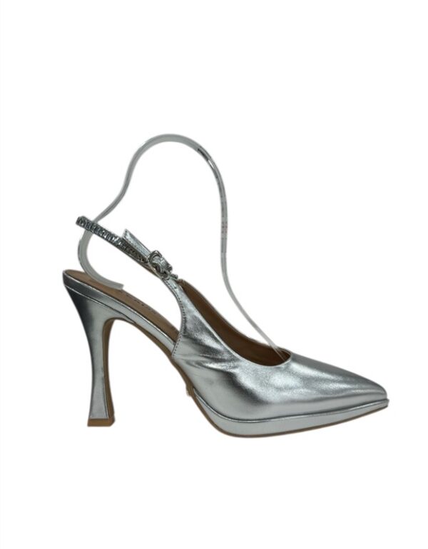 slingback kiss kriss