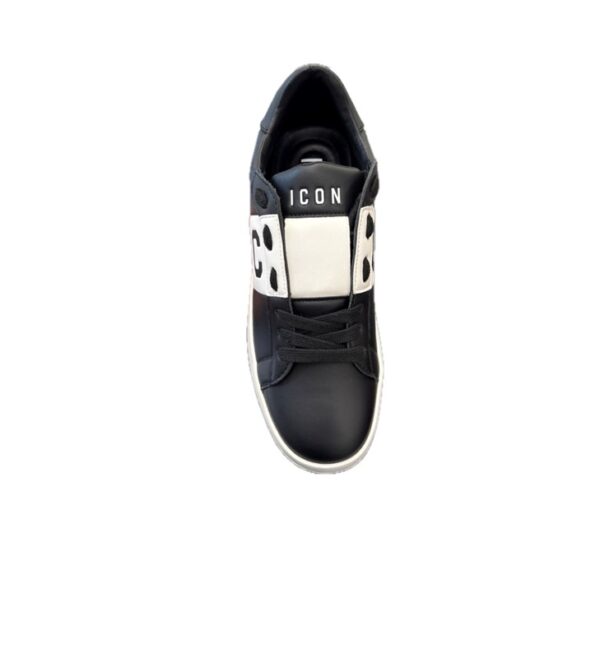 Sneakers icon