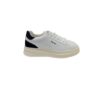 Sneakers refrigue